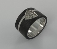 Ring WG Carbon Wappen.jpg