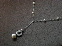 Collier WG mit Perlen und Brillanten.jpg